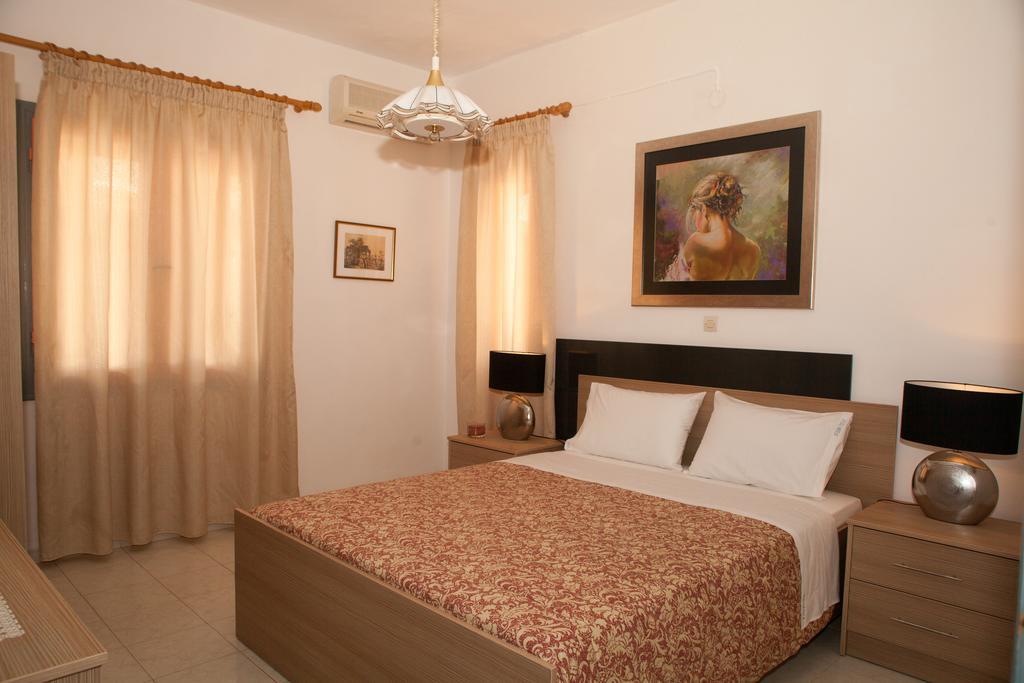 Palmira Apartments Makrýgialos Extérieur photo
