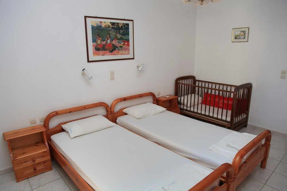 Palmira Apartments Makrýgialos Extérieur photo