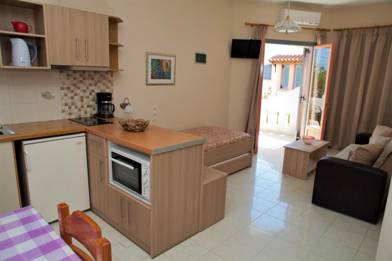 Palmira Apartments Makrýgialos Extérieur photo