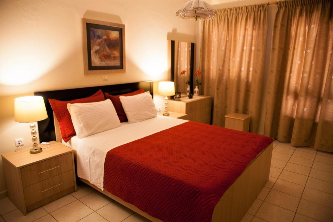 Palmira Apartments Makrýgialos Extérieur photo